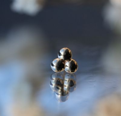 Threadless Tri Bead Cluster