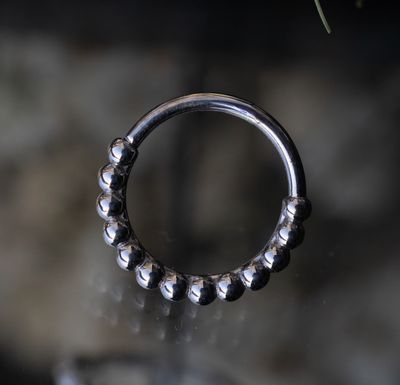 Beaded Oaktier Seam Ring - 1.5mm Beads
