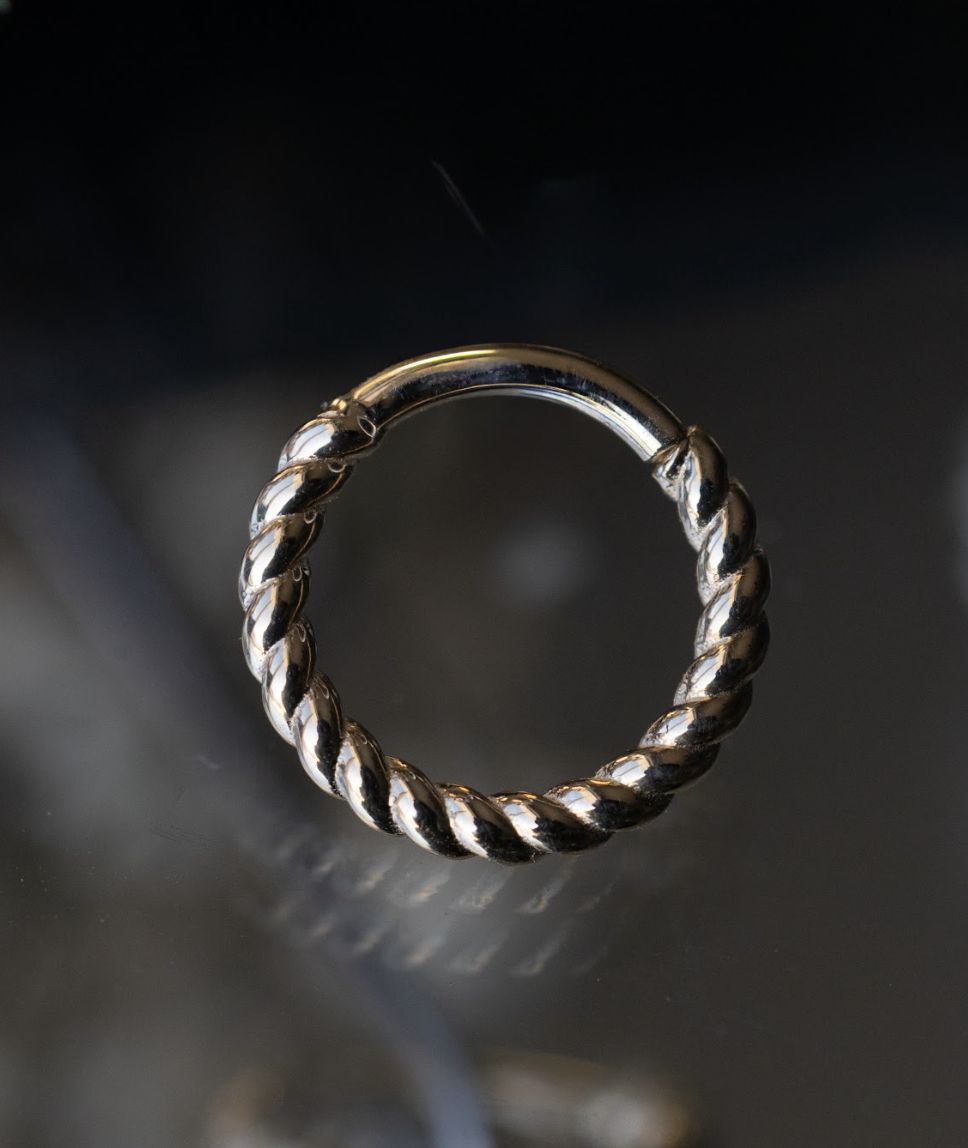 Desiree Braided Seam Ring, Material: YG, Size: 16ga 11/32in