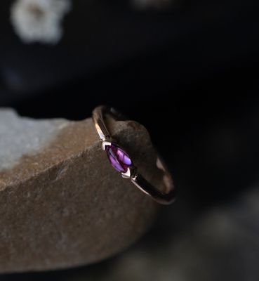 Marquise Prong Fixed Ring - 3x1.5mm Gem