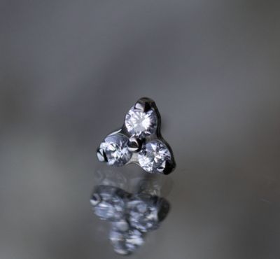 Titanium Threadless Trinity - 1.5mm Faceted Gems
