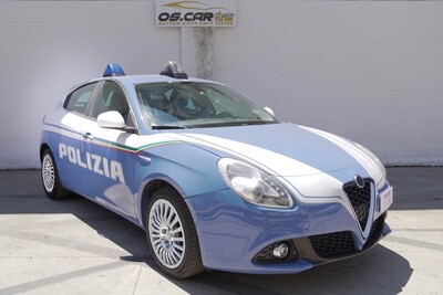ALFA ROMEO NUOVA GIULIETTA POLIZIA STRADALE