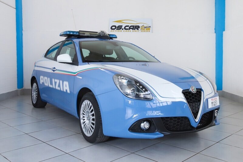 ALFA ROMEO NUOVA GIULIETTA POLIZIA SQUADRA VOLANTE