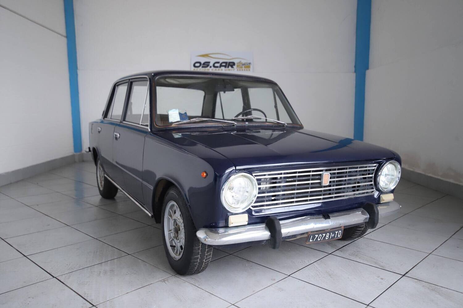 FIAT 124 BLU