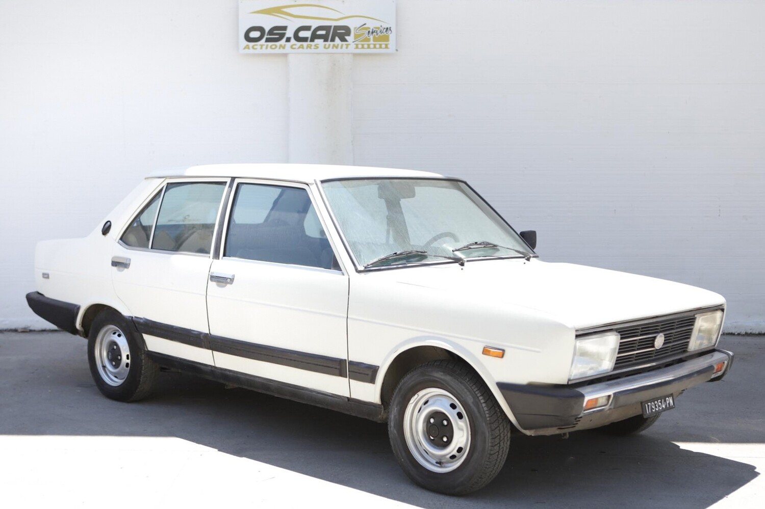 FIAT 131 BIANCA