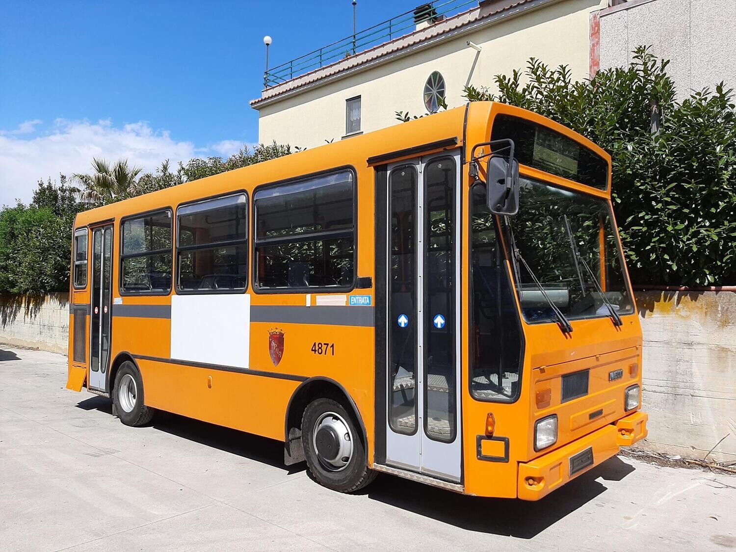 FIAT 316 MENARINI AUTOBUS URBANO