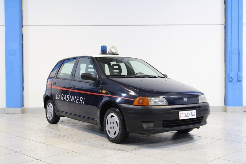 FIAT PUNTO CARABINIERI