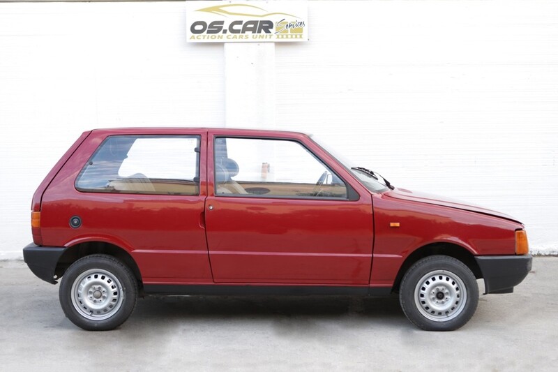 FIAT UNO ROSSA