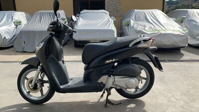 HONDA SH 125 NERO