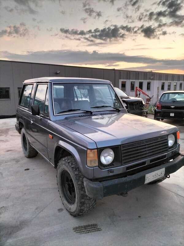 MITSUBISHI PAJERO GRIGIO