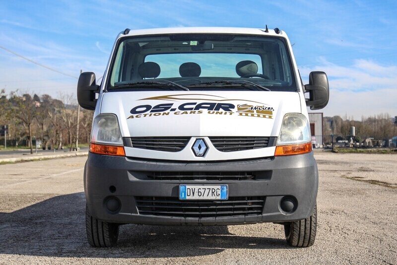 RENAULT MASTER CARRO ATTREZZI