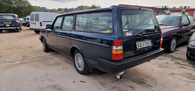 VOLVO 245 SUPER POLAR VERDE