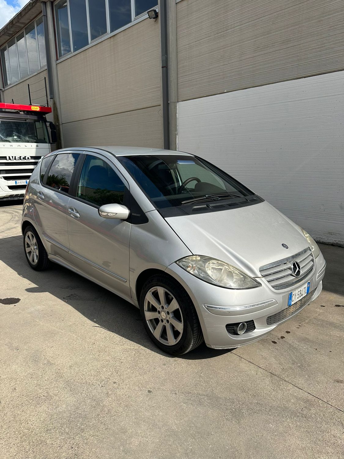 MERCEDES BENZ CLASSE A GRIGIA