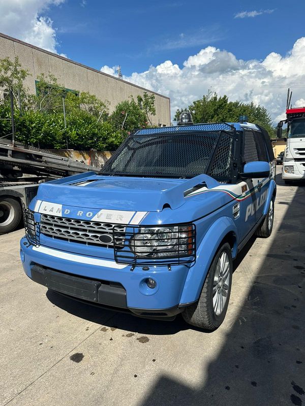 Land Rover Discovery 4 Polizia Antisommossa