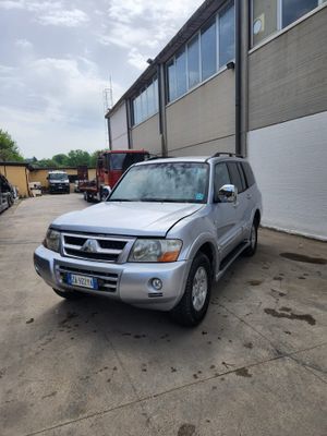MITSUBISHI PAJERO V60 GRIGIO