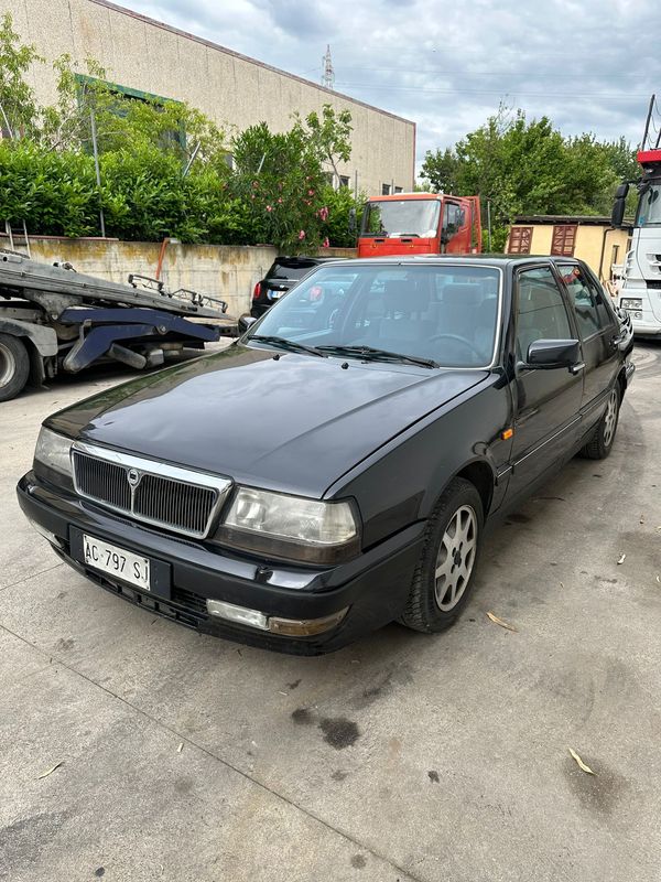 LANCIA THEMA NERA
