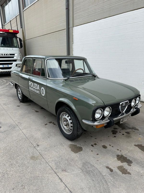ALFA ROMEO GIULIA POLIZIA VERDE