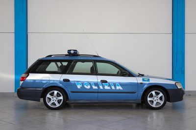 SUBARU LEGACY POLIZIA
