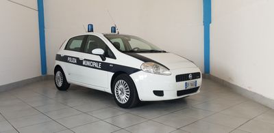 FIAT GRANDE PUNTO MUNICIPALE