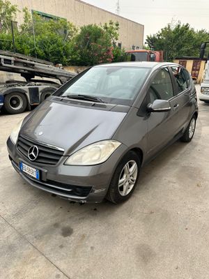 MERCEDES CLASSE A  AUTOMATICA GRIGIA