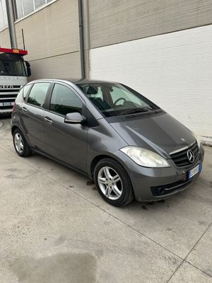 MERCEDES CLASSE A  AUTOMATICA GRIGIA