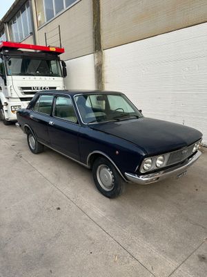 FIAT 132 BLU