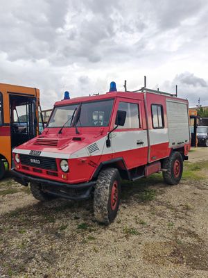IVECO VM 90 VIGILI DEL FUOCO