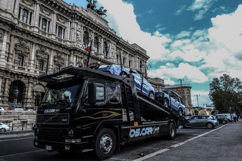 VOLVO BISARCA NERA