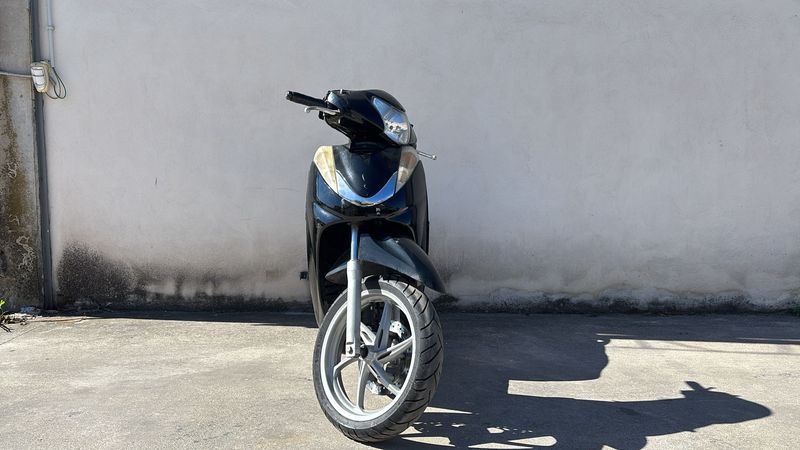 HONDA SH 300 NERO