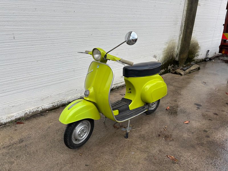 PIAGGIO VESPA 50 VERDE
