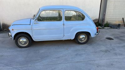 FIAT 600