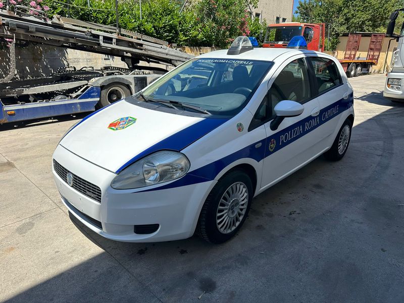 FIAT GRANDE PUNTO MUNICIPALE