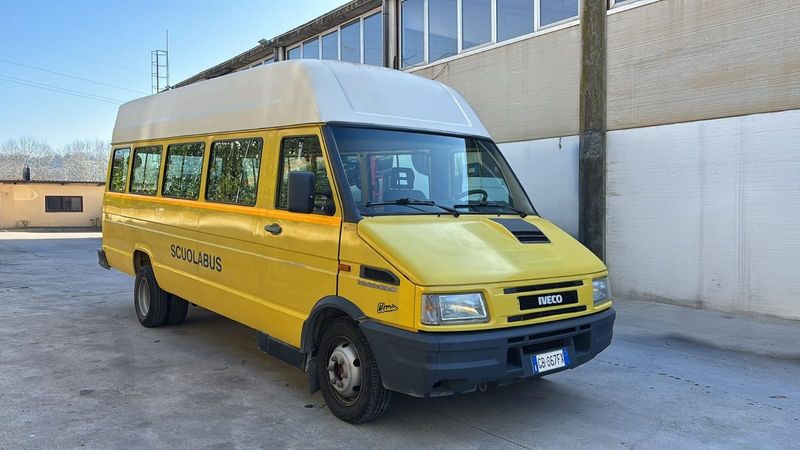 IVECO DAILY SCUOLABUS
