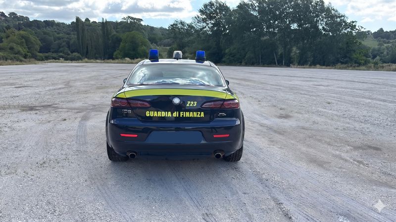 ALFA ROMEO 159 GUARDIA DI FINANZA