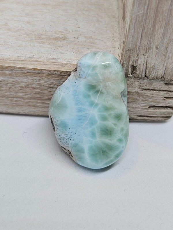 Hanger Larimar