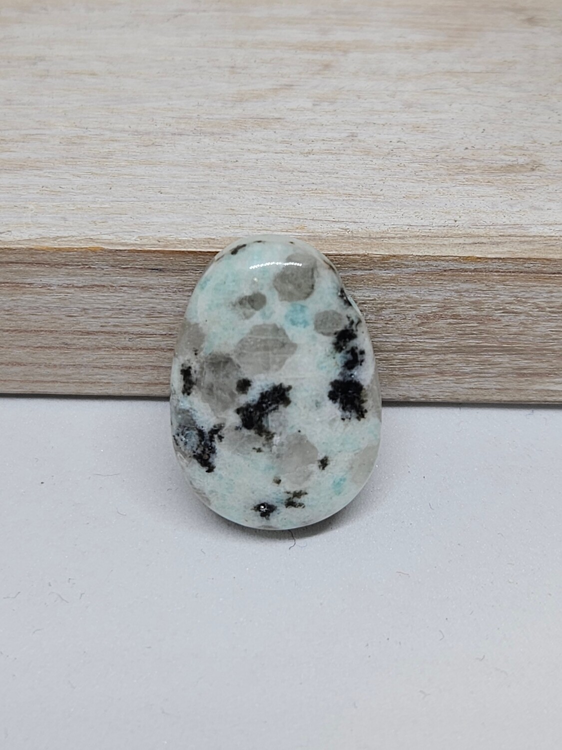 Hanger Kiwi Jasper