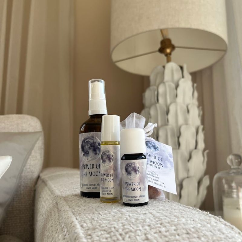 Power of the moon luxe set