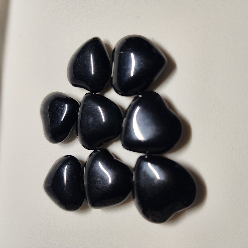 Onyx heart shaped stones