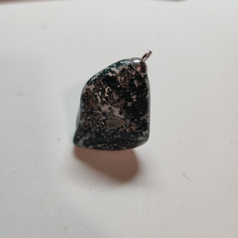 Green moss agate