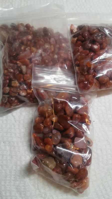Red sardonyx chips