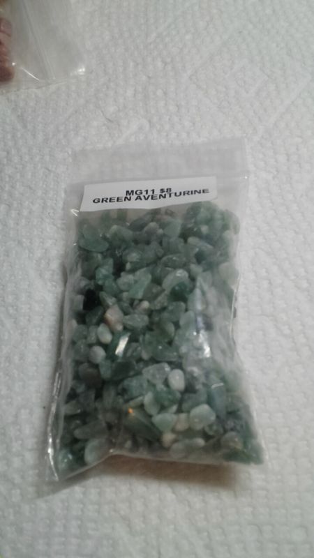 Green aventurine chips