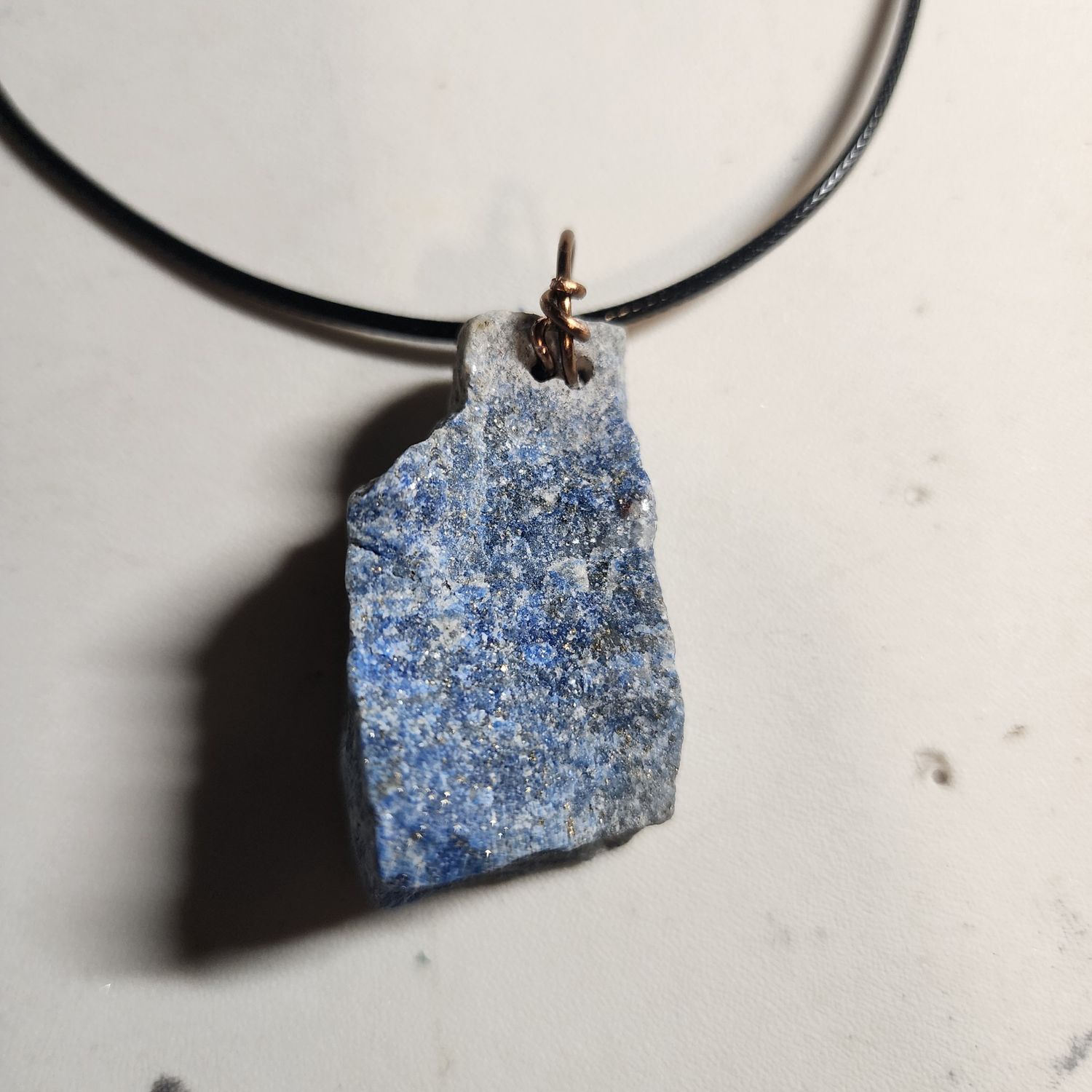 Lapis lazuli rough stone