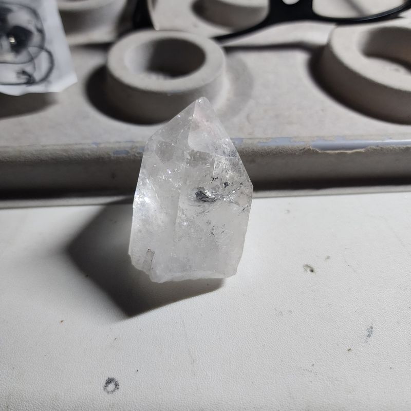 Clear quartz palm stone