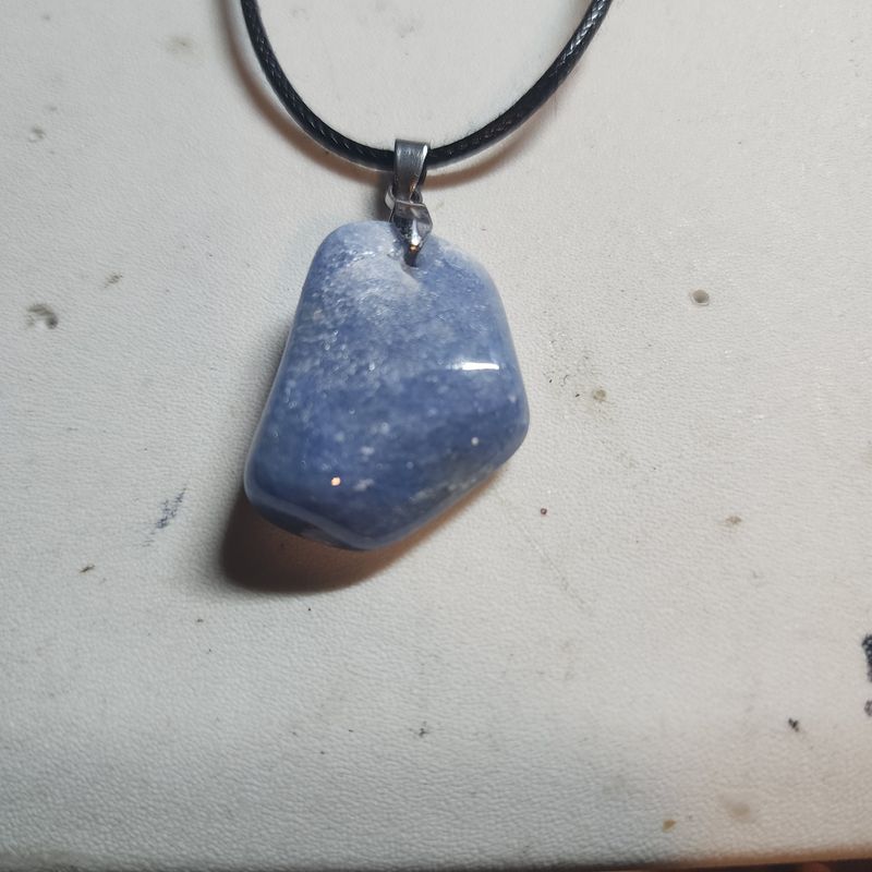 Blue aventurine on bale