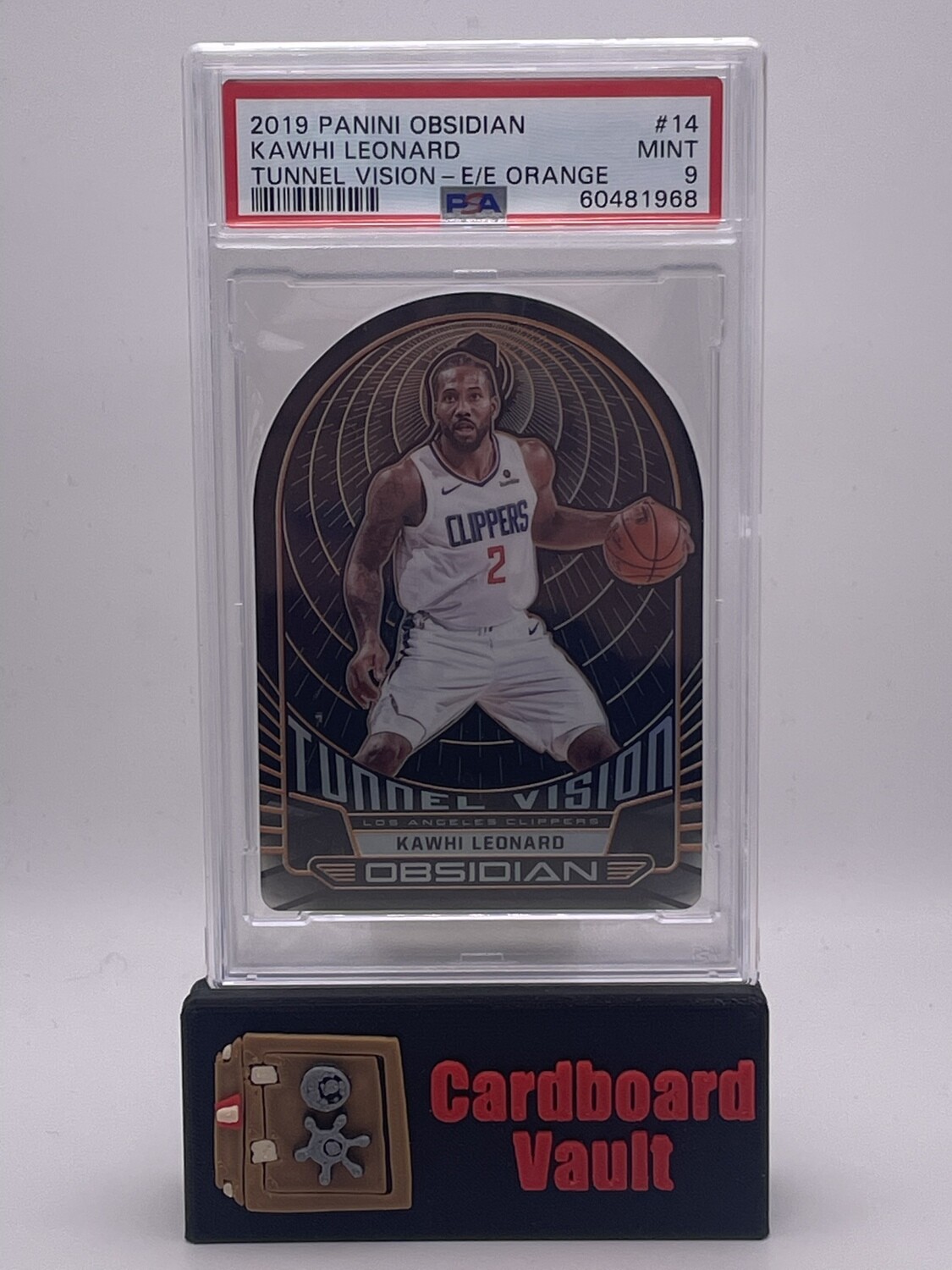 2019 Obsidian Kawhi Leonard #14 Tunnel Vision #14 Orange PSA 9 34/35