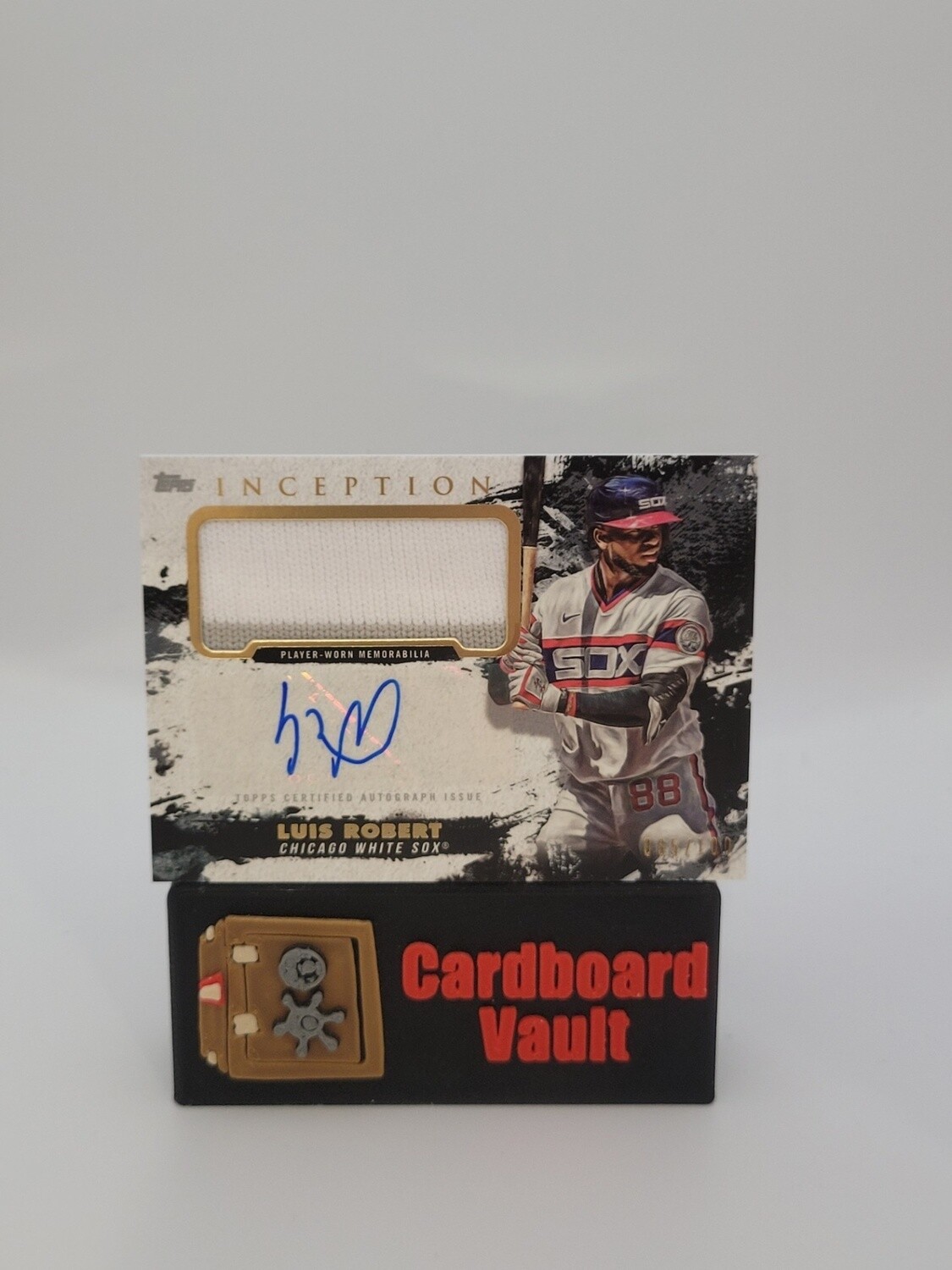 2021 Topps Inception Autograph Patch Luis Robert #APC-LR  85/100