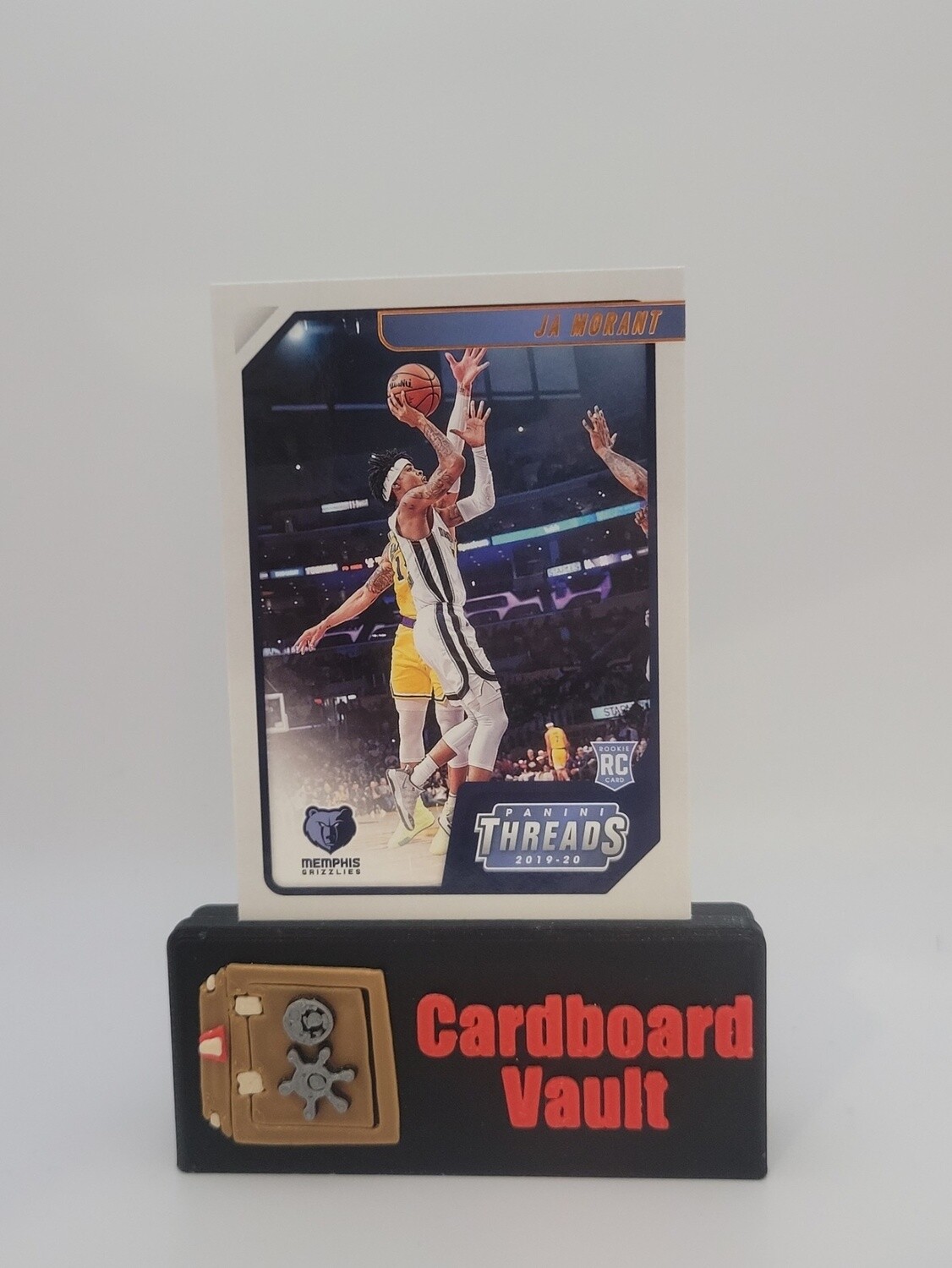 2019-20 Chronicles Threads Ja Morant #84 Bronze