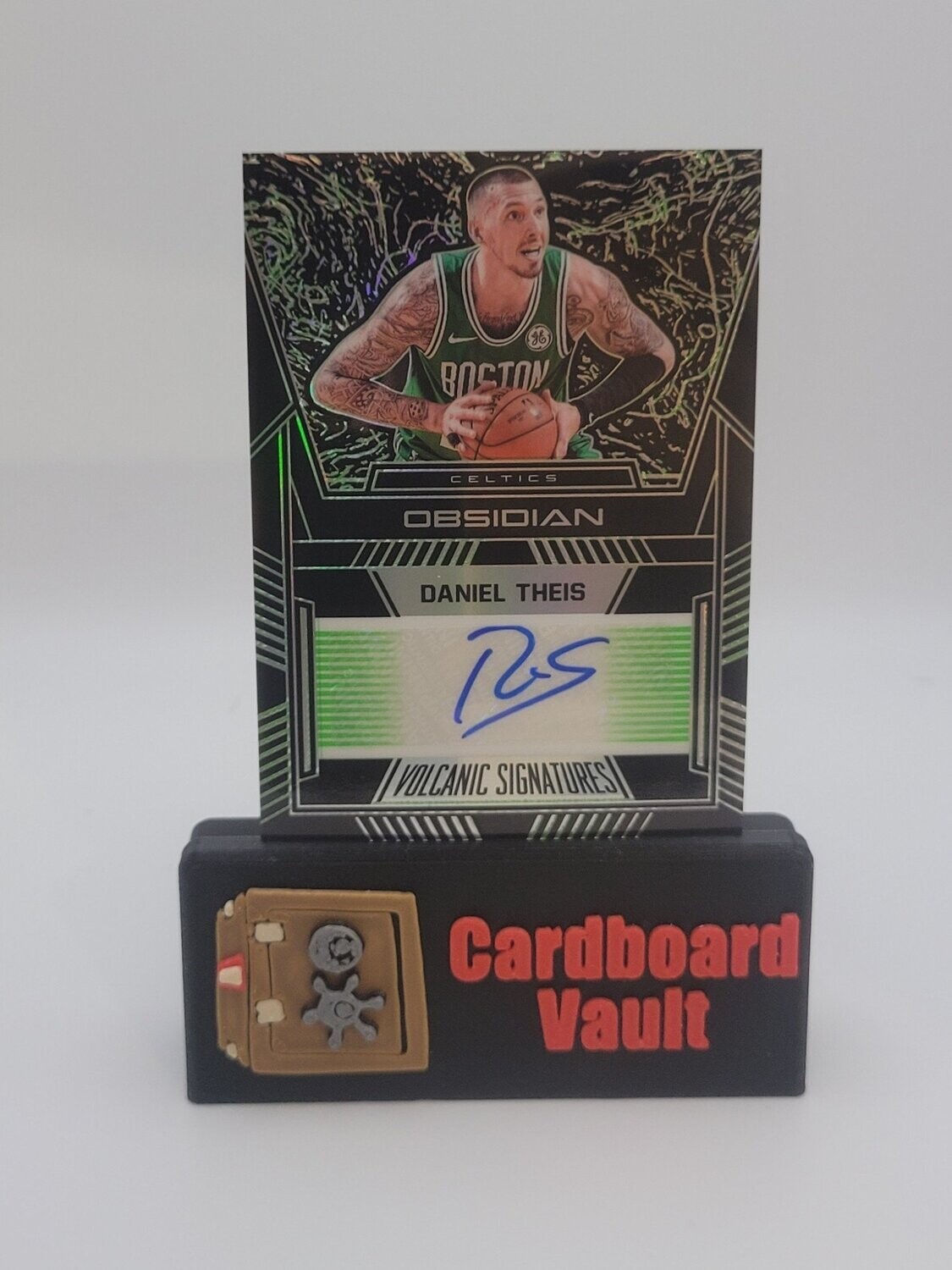 2019-20 Obsidian Volcanic Signatures Daniel Theis #VS-DTH Green 15/25