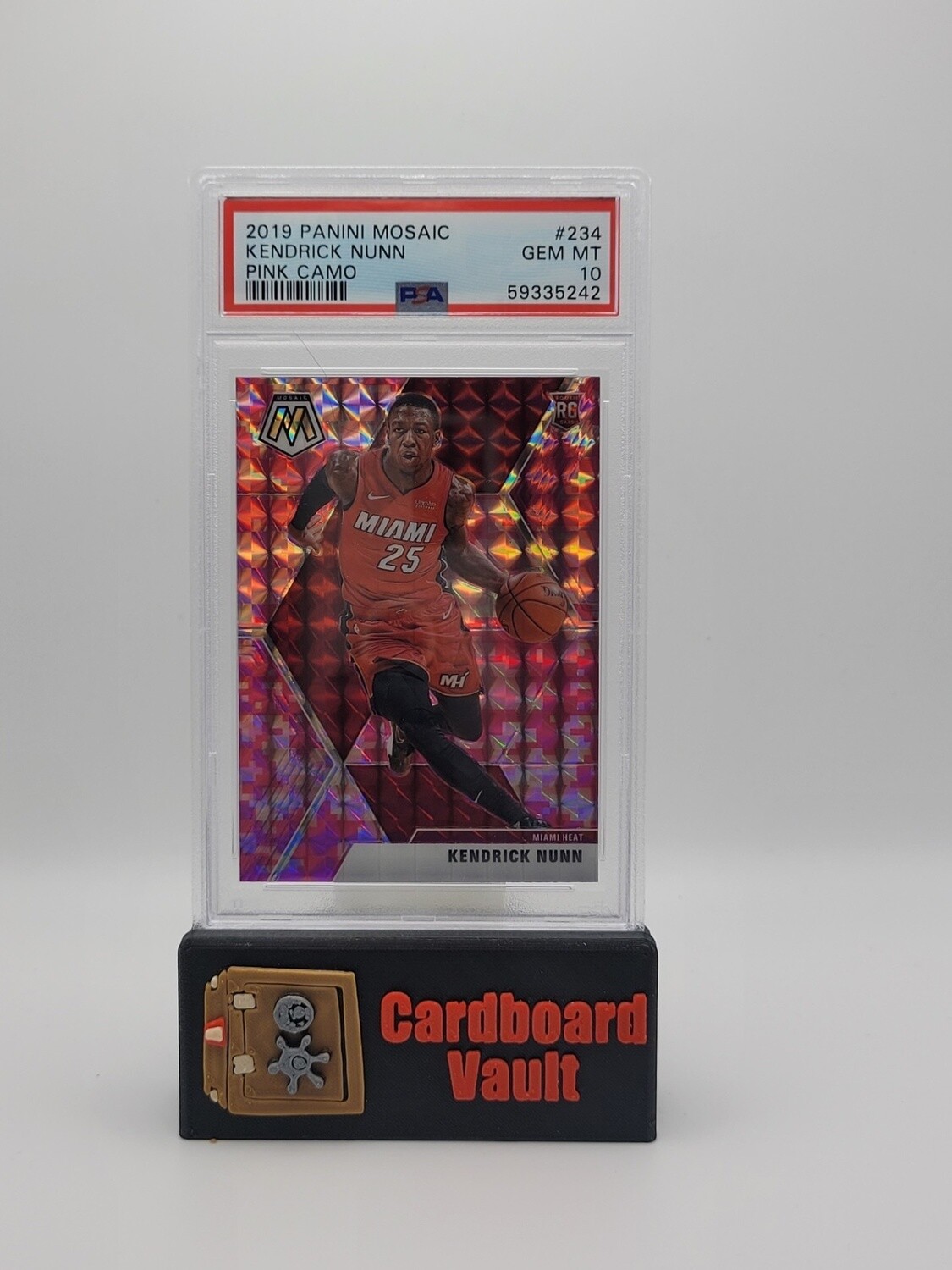 2019 Mosaic Kendrick Nunn #234 Pink Camo Prizm PSA 10