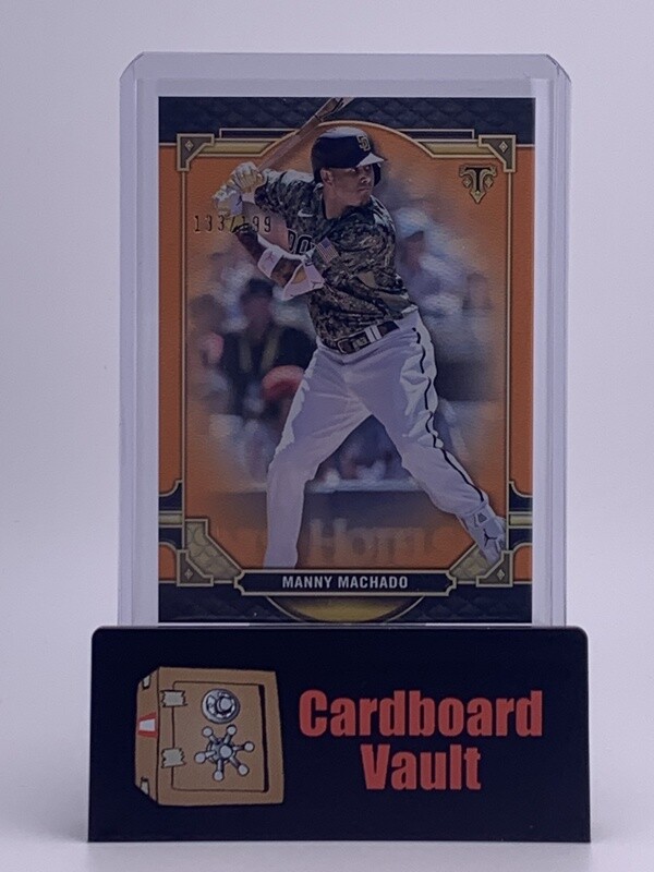 2022 Topps Triple Threads Manny Machado #33 Orange 50/50